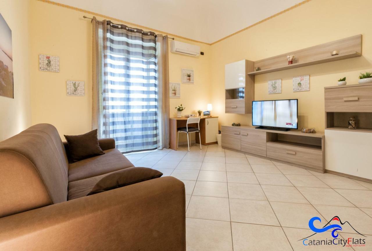 Catania City Flats Apartment Bagian luar foto